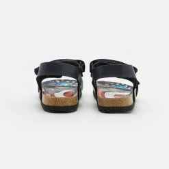 Friboo MARVEL CAPTAIN AMERICA STRAPPY SANDALS UNISEX - Riemensandalette - Dark Blue 10 Friboo MARVEL CAPTAIN AMERICA STRAPPY SANDALS UNISEX - Riemensandalette - Dark Blue -Günstiges Friboo Geschäft 60a624d55ead4e05841e3d2796fcc86a