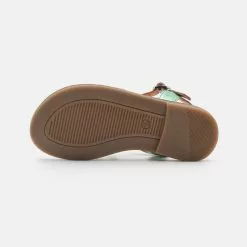 Friboo LEATHER - Riemensandalette - Mint, Kinder 12 Friboo LEATHER - Riemensandalette - Mint, Kinder -Günstiges Friboo Geschäft a05450b44dcb4b7a911982f9598a9a57