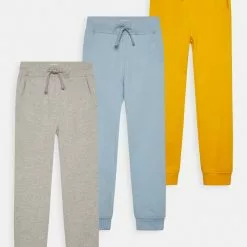 Friboo 3 PACK BASIC BOYS SWEATPANTS - Jogginghose - Grey, Ochre, Blue, Kinder