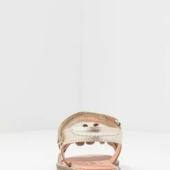 Friboo LEATHER - Riemensandalette - Gold, Kinder -Günstiges Friboo Geschäft d77d46a2a62f4e3693124bbdd22f6968